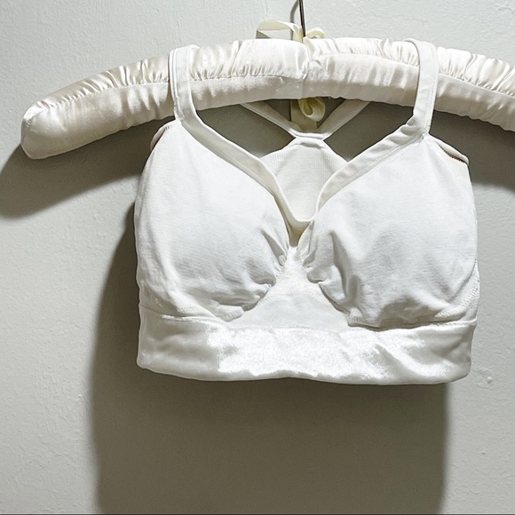 SPANX Women’s ALL AROUND RACERBACK Bra In White